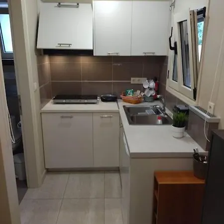 Kalamata Beach Maizonette Ground Floor And Semi-Basement With Yard Exterior foto